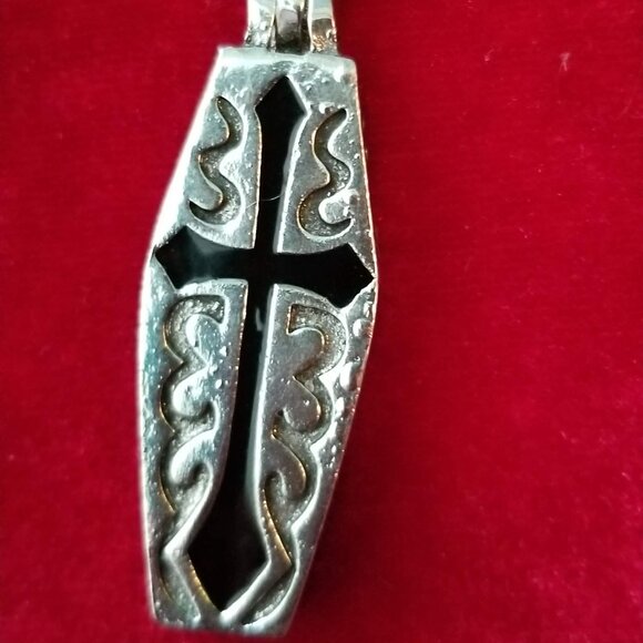 NWOT coffin necklace - Picture 2 of 10